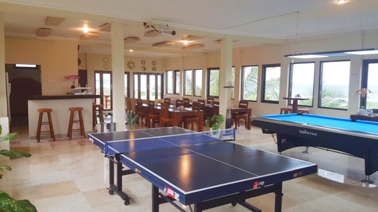 Medewi Manor Aparthotel Airsatang Bagian luar foto